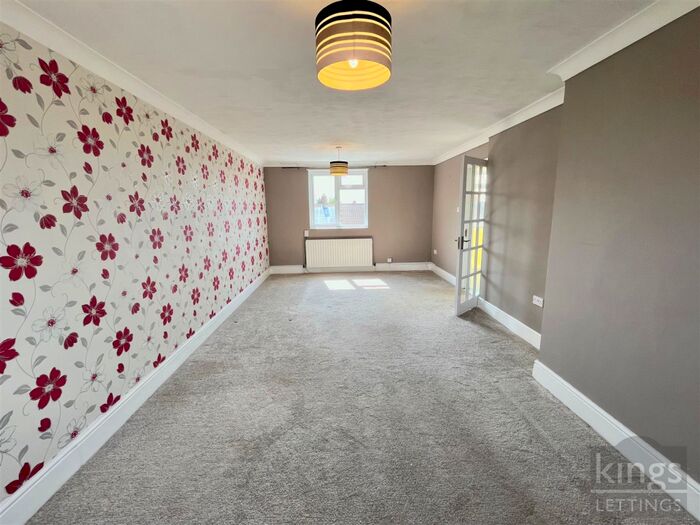 2 Bedroom Maisonette To Rent In Potter Street, Harlow, CM17