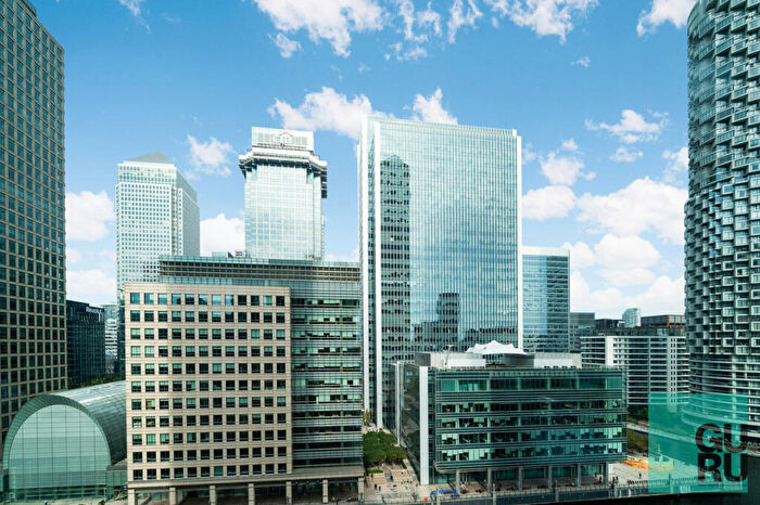 1 Bedroom Apartment To Rent In South Quay Square, London, E14
