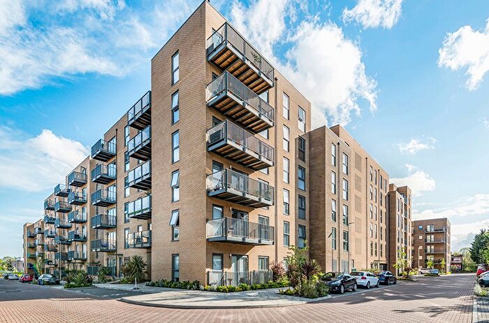 2 Bedroom Flat For Sale In Lambourne House, Apple Yard, London, SE20