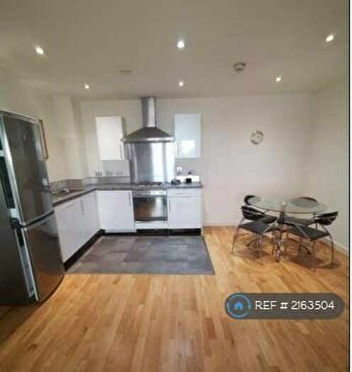 2 Bedroom Flat To Rent In The Reach, Liverpool, L3
