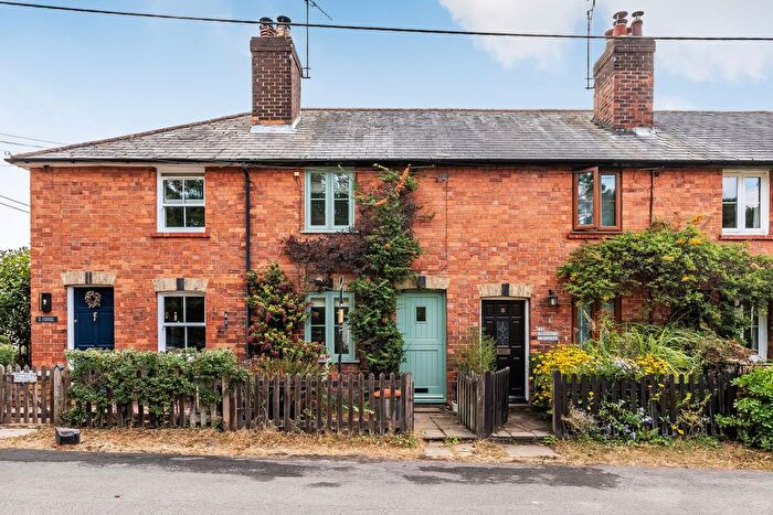2 Bedroom Terraced House For Sale In Long Barn Road, Sevenoaks, Kent, TN14
