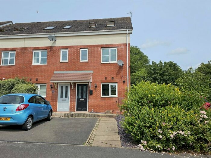 3 Bedroom End Of Terrace House To Rent In The Waterfront, Exhall, Coventry, Warwickshire, CV7