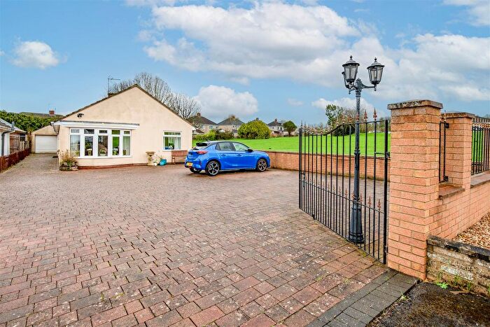 4 Bedroom Detached Bungalow For Sale In Fairways, Saltford, BS31