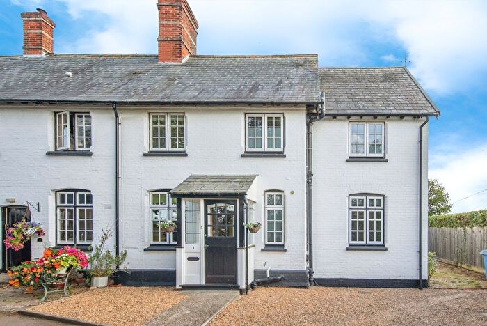 3 Bedroom Semi-Detached House For Sale In Valley Road, Newton, Sudbury, Suffolk, CO10