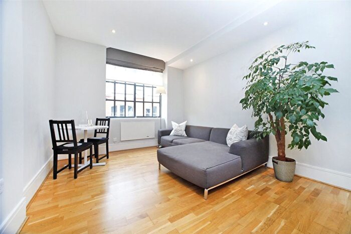 2 Bedroom Flat To Rent In Kean Street, London, WC2B