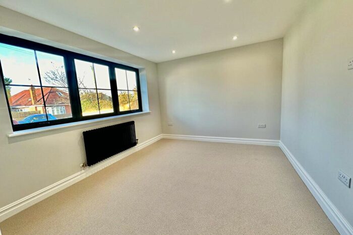 4 Bedroom Detached House For Sale In Pauntley Road, Mudeford, Christchurch, BH23