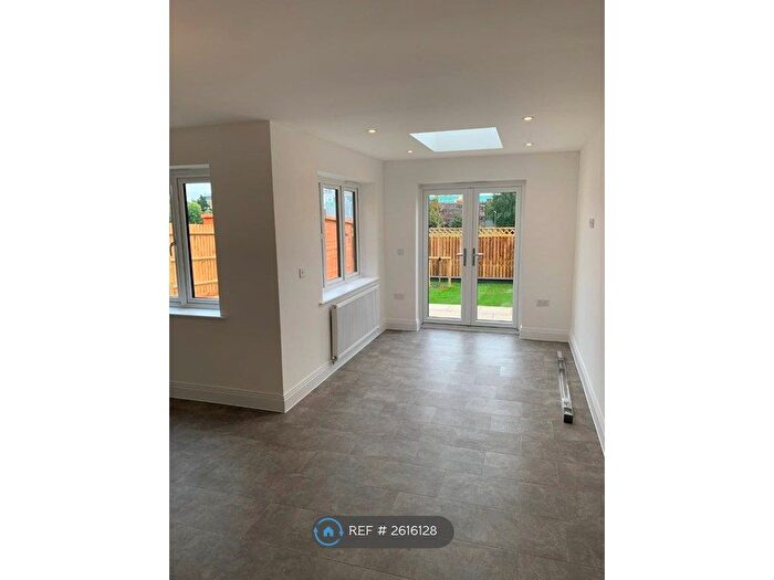 3 Bedroom Semi-Detached House To Rent In Johnstone Close, Bracknell, RG12