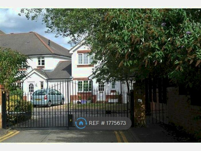 3 Bedroom Terraced House To Rent In Gower House, Wimbledon, SW19