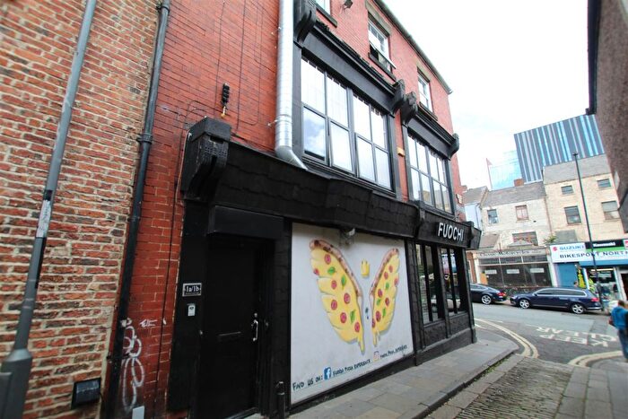 3 Bedroom Flat To Rent In Swinburne Place, Newcastle Upon Tyne, NE4