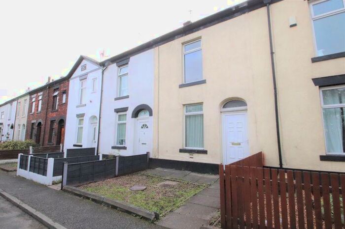 2 Bedroom Terraced House To Rent In Waterfold Lane, Bury, BL9