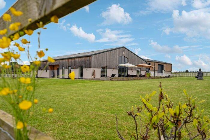 5 Bedroom Detached House For Sale In Oakley, Buckinghamshire, HP18