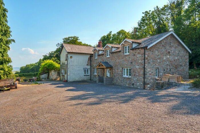 5 Bedroom Equestrian Facility For Sale In Minnetts Lane, Rogiet, Monmouthshire, NP26