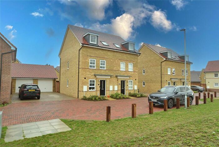 3 Bedroom Semi Detached House To Rent In Eagle Close, Red Lodge, Bury St. Edmunds, Suffolk, IP28