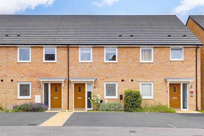 2 Bedroom Terraced House For Sale In Magpie Crescent, West Bridgford, NG2