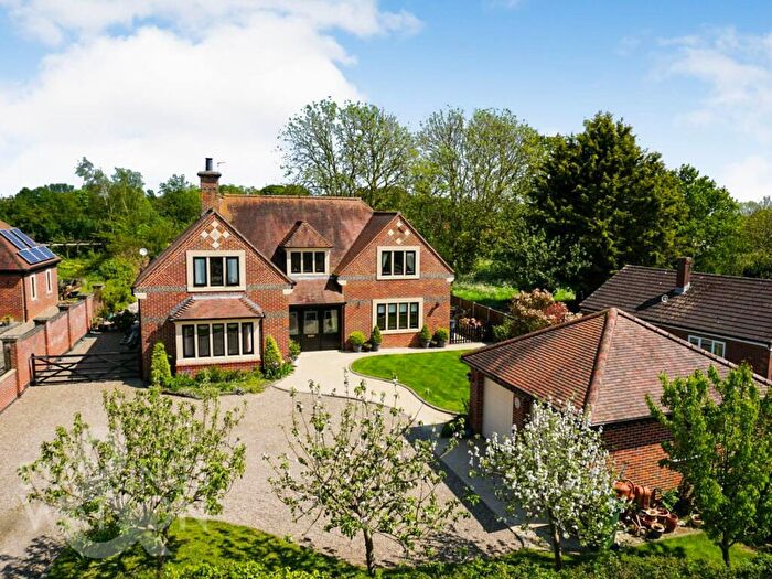 4 Bedroom Detached House For Sale In Barn Lane, Runham, Great Yarmouth, NR29