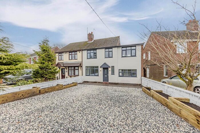 4 Bedroom Semi-Detached House To Rent In Long Lane, Stoke On Trent, ST7