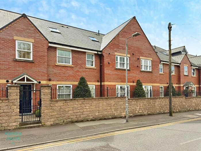 2 Bedroom Apartment For Sale In Grove Court, Worksop, S80