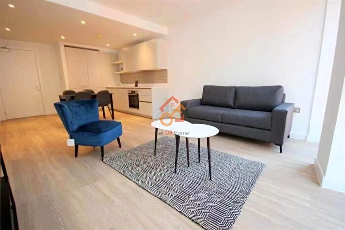 1 Bedroom Flat To Rent In Carding Building, Whitworth Street, Manchester, M1