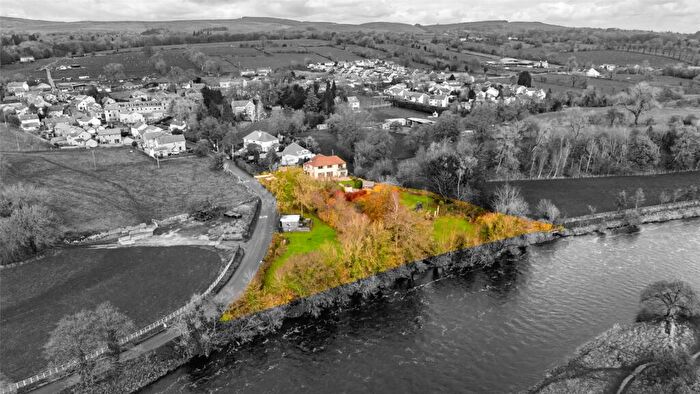 4 Bedroom Detached House For Sale In Clitheroe Road, West Bradford, Clitheroe, Lancashire, BB7