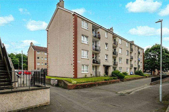2 Bedroom Flat For Sale In Armadale Path, Dennistoun, Glasgow, G31