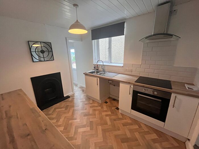 3 Bedroom Terraced House To Rent In George Street, Neath, SA11
