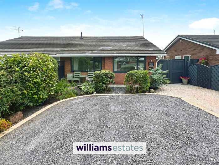 2 Bedroom Semi-Detached Bungalow For Sale In Drury Lane, Buckley, CH7