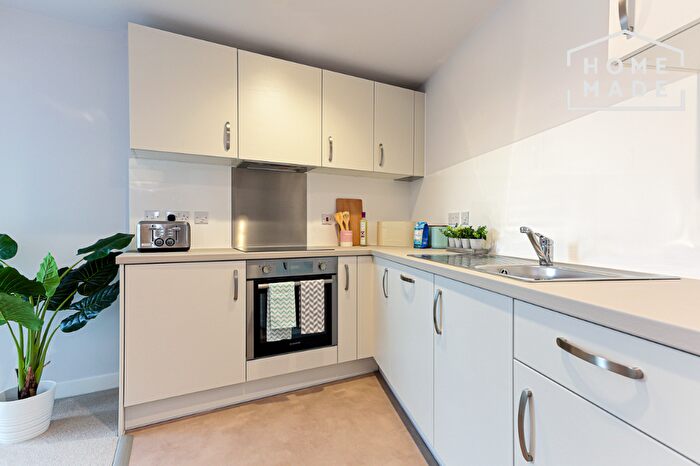 1 Bedroom Flat To Rent In Aston Place, B1