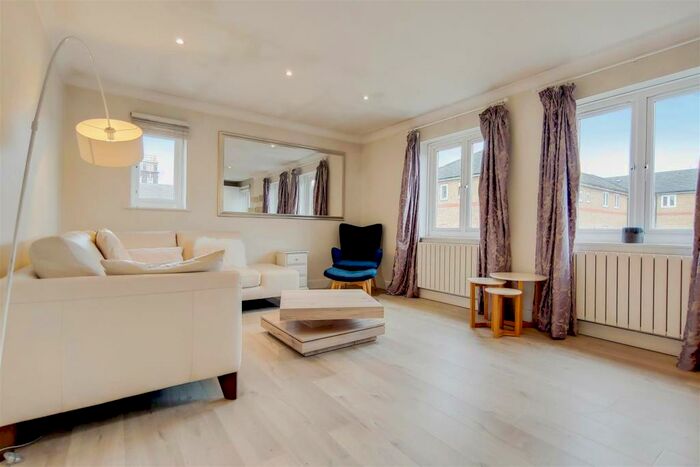 2 Bedroom Apartment To Rent In Fuller Close, London, E2