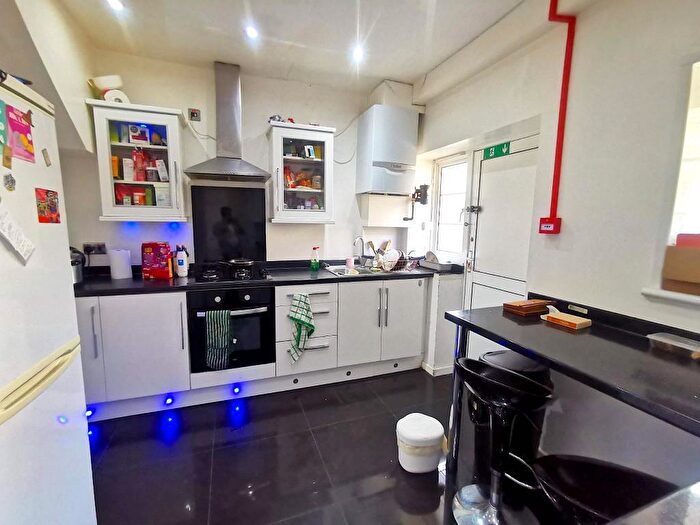 5 Bedroom Terraced House To Rent In Galsworthy Avenue, London, E14