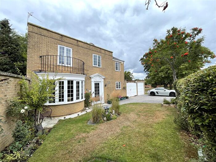 4 Bedroom House For Sale In Carlton Gate, Swindon, SN3