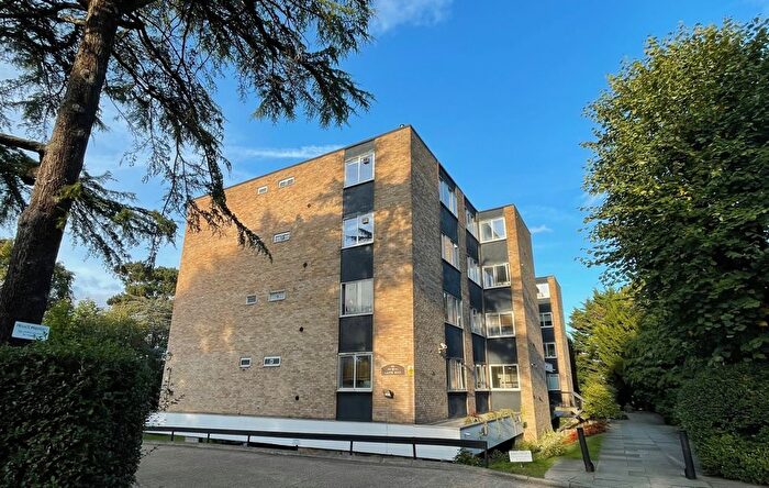 1 Bedroom Flat For Sale In West Hill, London, SW15