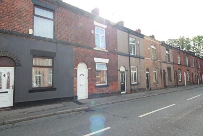 2 Bedroom Terraced House To Rent In Parsonage Street, Bury, BL9