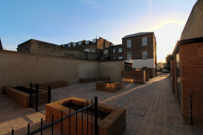 2 Bedroom Apartment To Rent In Kirkdale, Sydenham, SE26