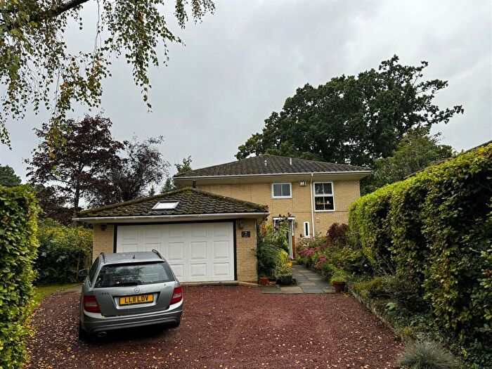 5 Bedroom Detached House For Sale In The Orchard, Wylam, NE41