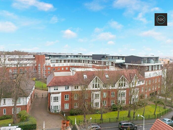 2 Bedroom Apartment For Sale In Regency Court, - High Road, South Woodford, London, E18