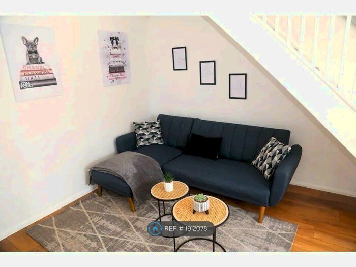 2 Bedroom Flat To Rent In Leacey Court, Churchdown, Gloucester, GL3