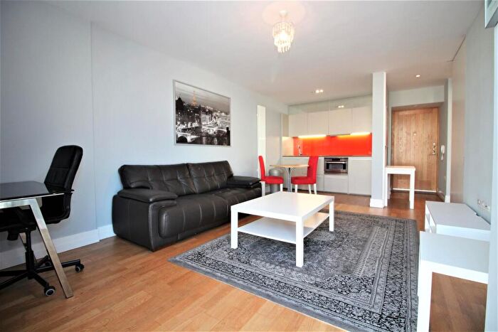 1 Bedroom Apartment To Rent In The Circus, Highcross Lane, Leicester, LE1