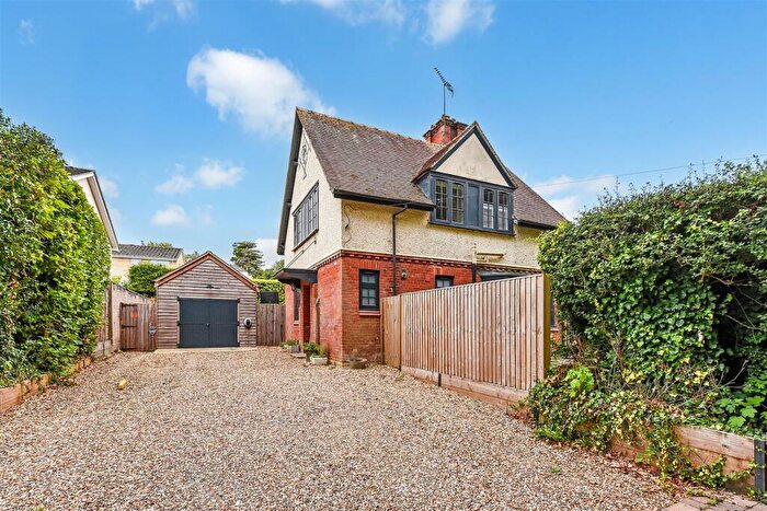 4 Bedroom House For Sale In Anna Valley, Andover, SP11