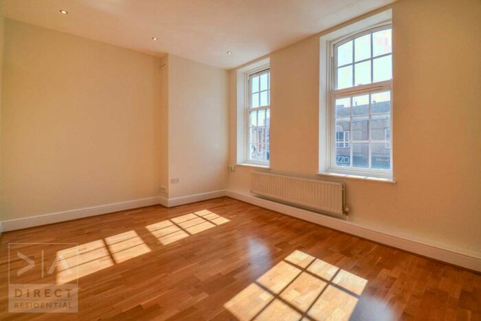 1 Bedroom Apartment To Rent In High Street, KT19