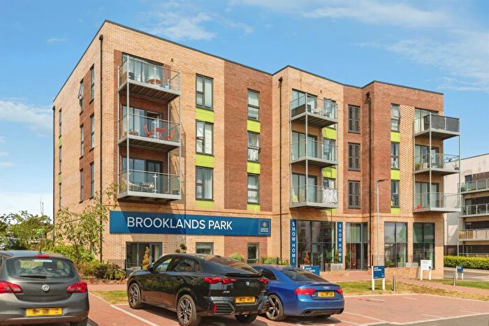 2 Bedroom Flat For Sale In Flatts Close, Stoke Gifford, Bristol, BS34