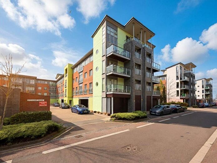 2 Bedroom Flat For Sale In Colombo Square, Ochre Yards, Gateshead, NE8
