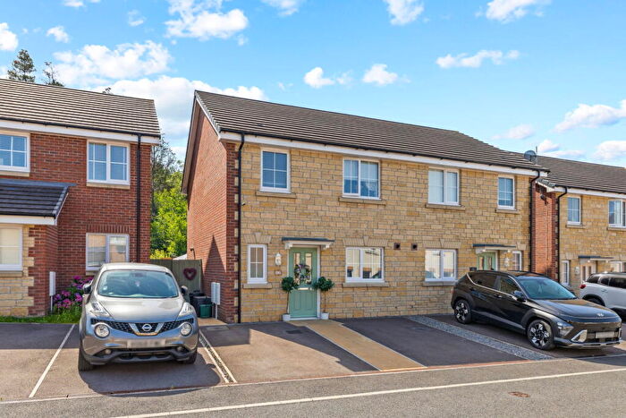 3 Bedroom Semi-Detached House For Sale In Scotts Road, Pentrechwyth, Swansea, SA1