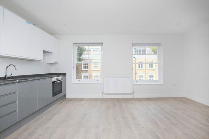1 Bedroom Flat To Rent In Almeida Street, Islington, London, N1