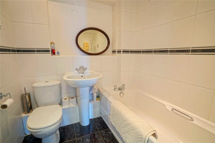 2 Bedroom Bungalow For Sale In Victoria Way, Maltby, Rotherham, South Yorkshire, S66