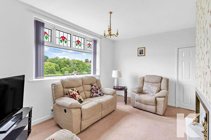 2 Bedroom Detached Bungalow For Sale In Ferney Field Road, Chadderton, Oldham, OL9