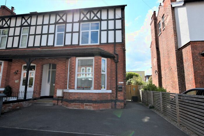 3 Bedroom Flat To Rent In Henry Road, West Bridgford, Nottingham, NG2