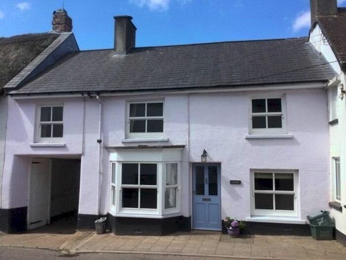 3 Bedroom Detached House To Rent In Market Street, Hatherleigh, Devon, EX20