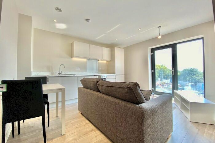 Apartment To Rent In Green Quarter, Cross Green Lane, Leeds, LS9