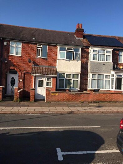 4 Bedroom Town House To Rent In Hampden Road, Leicester, LE4
