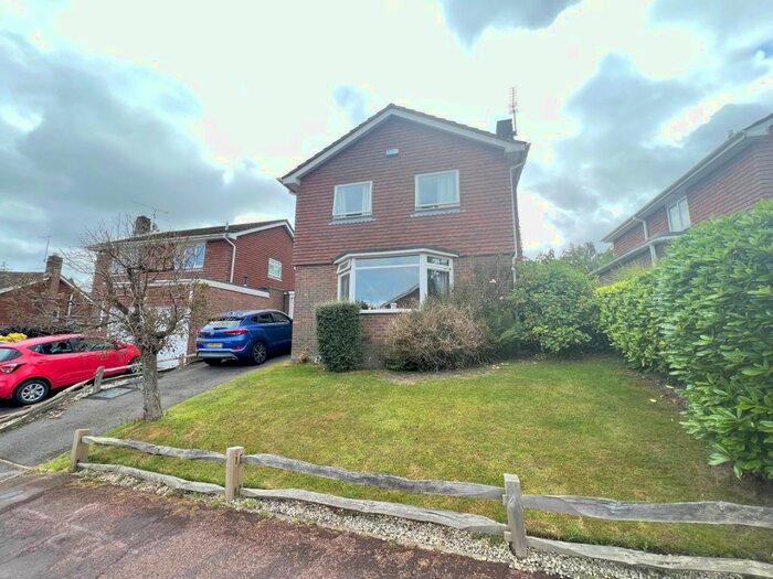 4 Bedroom Detached House To Rent In Frankfield Rise, Tunbridge Wells, TN2